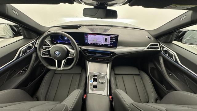 Bmw I4 image 2