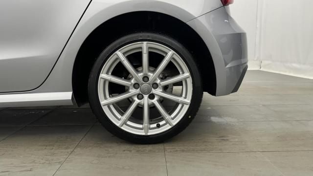 Audi A1 Sportback image 8