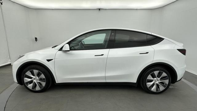 Tesla Model Y image 6
