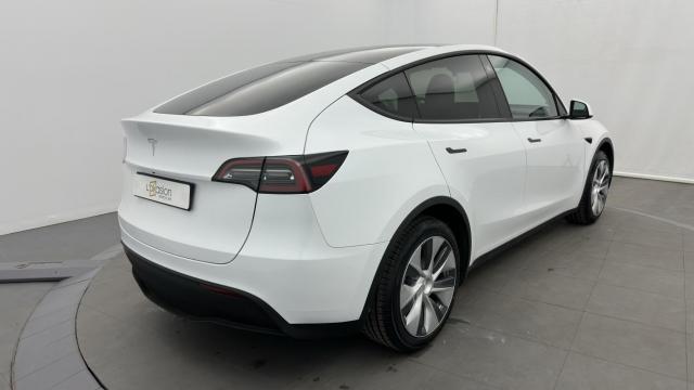 Tesla Model Y image 4
