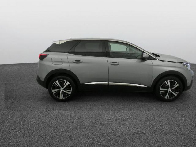 Peugeot 3008 image 3