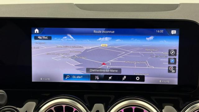 Mercedes Benz Gla image 5