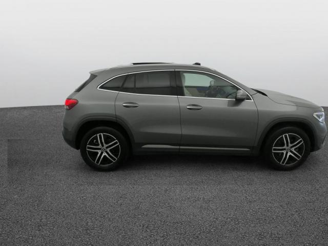 Mercedes Benz Gla image 4