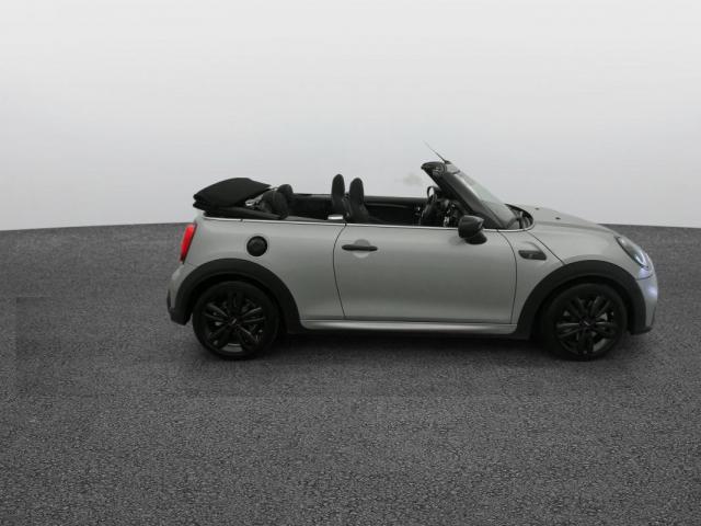 Mini Cabrio image 4