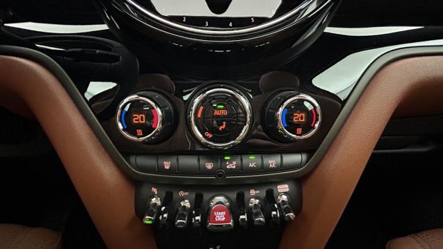 Mini Countryman image 2