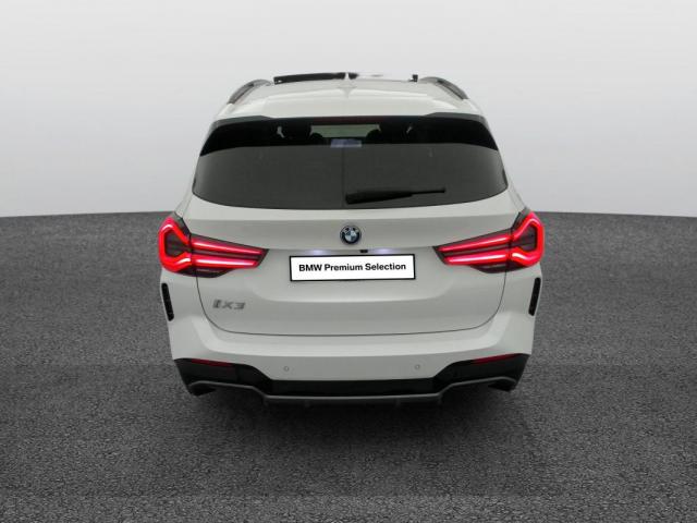 Bmw Ix3 image 6