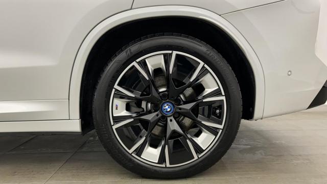 Bmw Ix3 image 5
