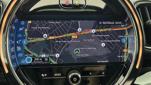 Mini Countryman image 5