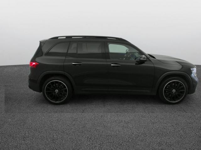 Mercedes Benz Glb image 3