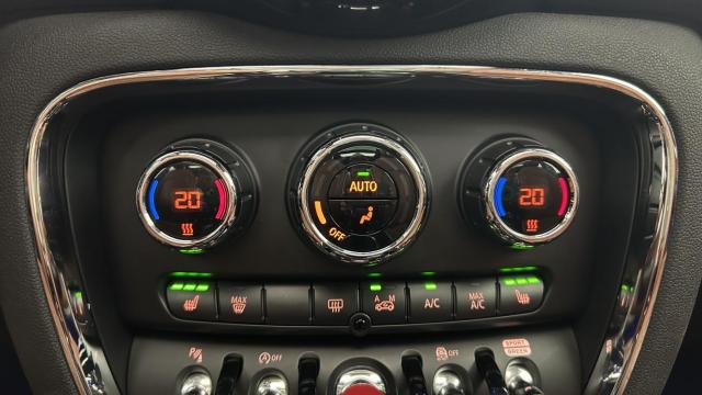 Mini Clubman image 3