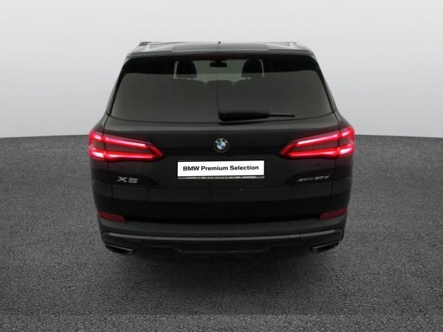 Bmw X5 image 2