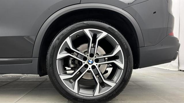 Bmw X5 image 1