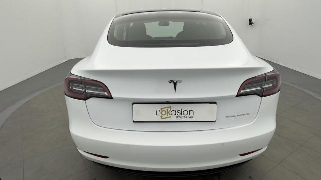 Tesla Model 3 image 7