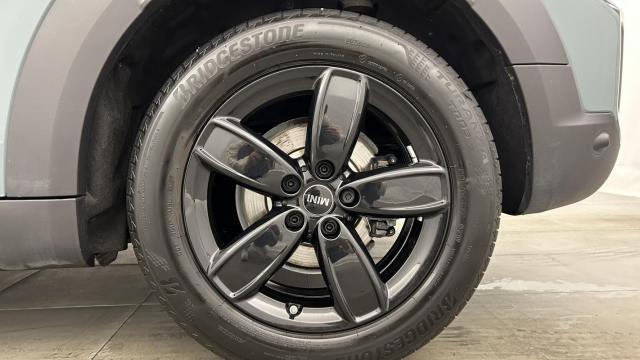 Mini Countryman image 9