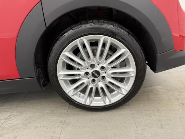 Mini 5 Portes image 1