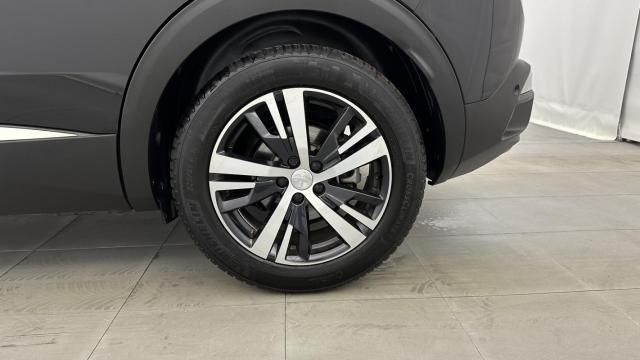 Peugeot 3008 image 1