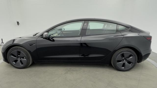 Tesla Model 3 image 2