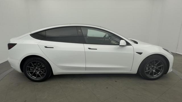 Tesla Model 3 image 3