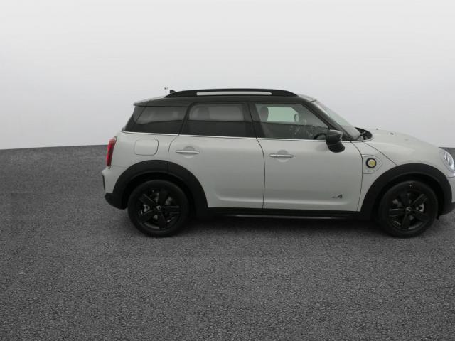 Mini Countryman image 2