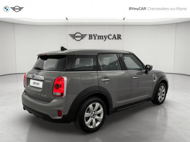 Mini Countryman image 2