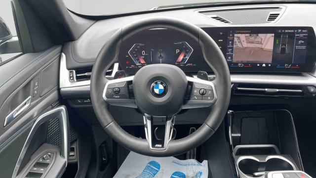 Bmw X1 image 2