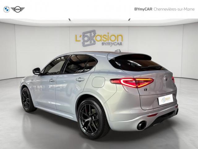 Alfa Romeo Stelvio image 1