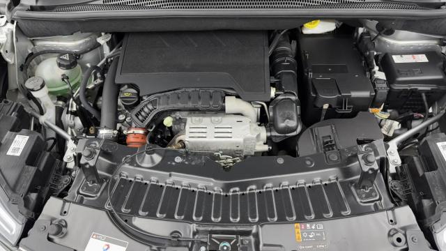 Opel Crossland image 9