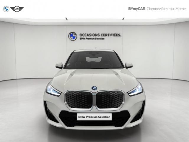 Bmw Ix1 image 8