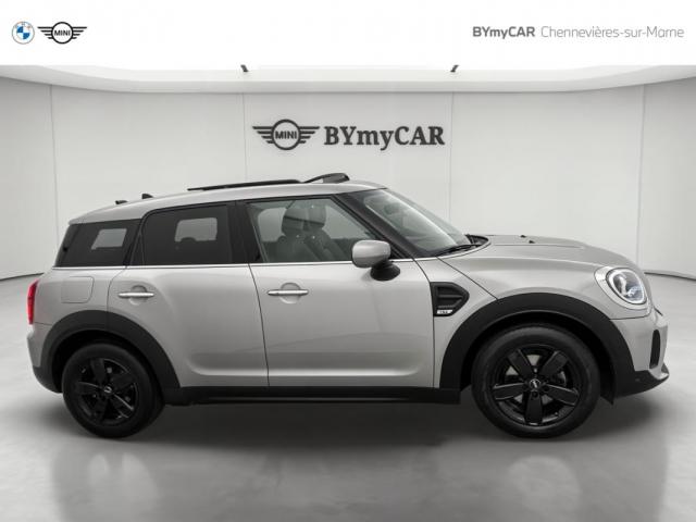 Mini Countryman image 9
