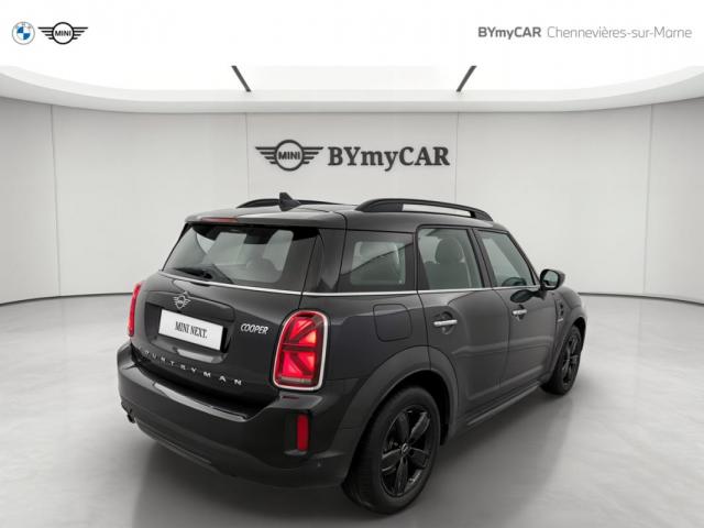 Mini Countryman image 2