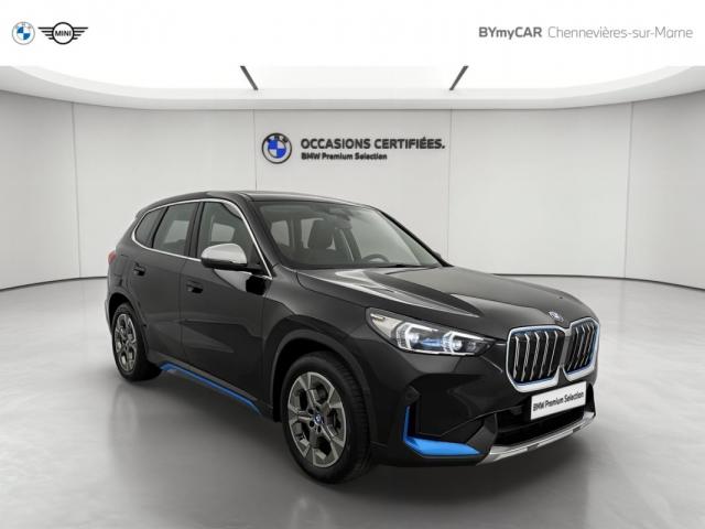 Bmw Ix1 image 9
