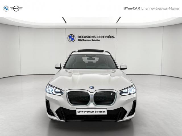 Bmw Ix3 image 9