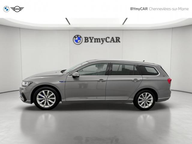 Volkswagen Passat Sw image 2