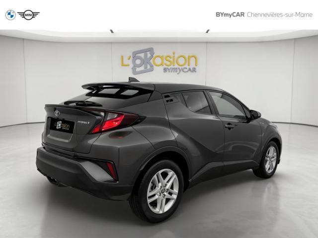 Toyota C-Hr image 6