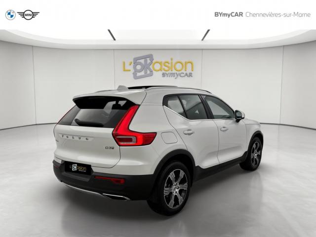 Volvo Xc40 image 4