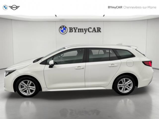 Toyota Corolla Touring Sports image 9