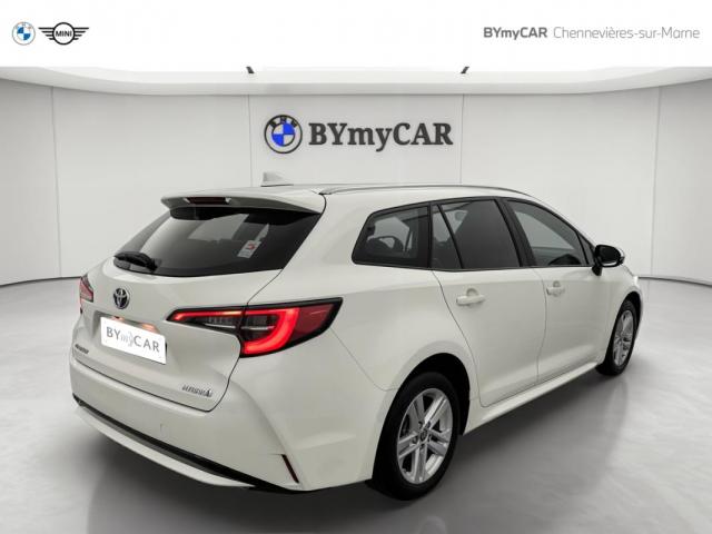 Toyota Corolla Touring Sports image 8