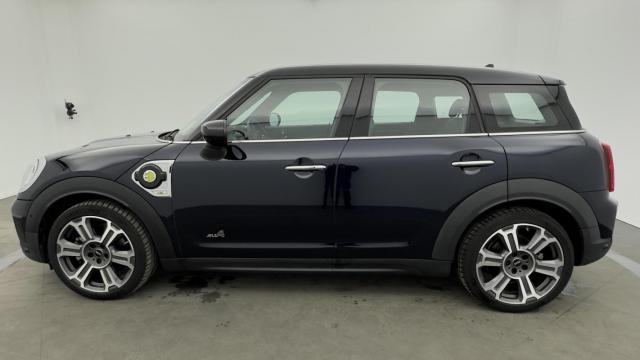 Mini Countryman image 9