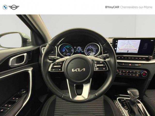 Kia Cee'D_sw image 2