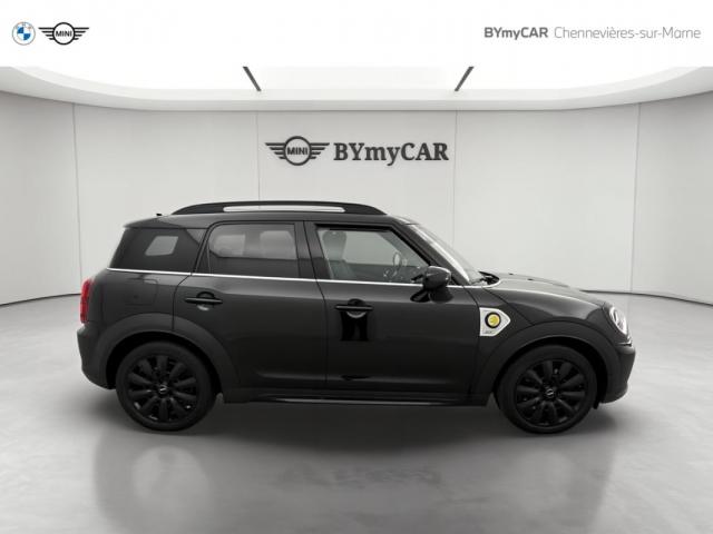 Mini Countryman image 9