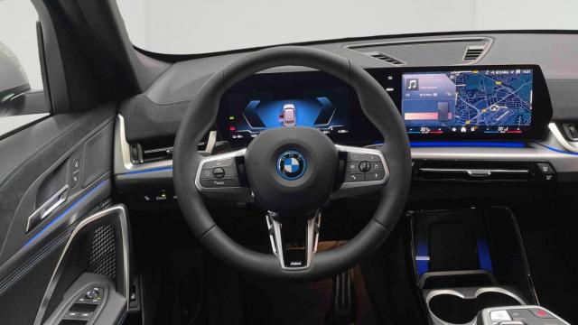 Bmw Ix1 image 6