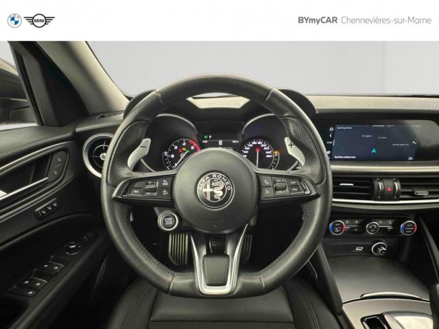 Alfa Romeo Stelvio image 6