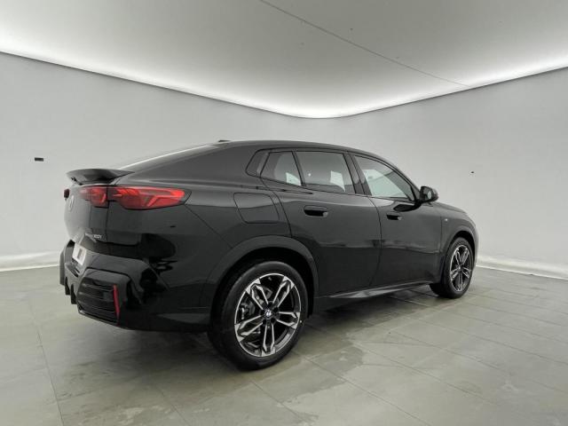 Bmw X2 image 8