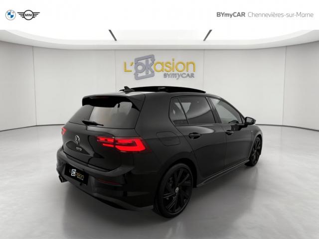 Volkswagen Golf image 2