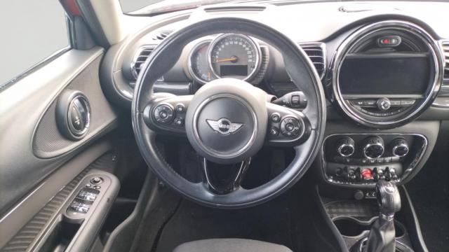 Mini Clubman image 6