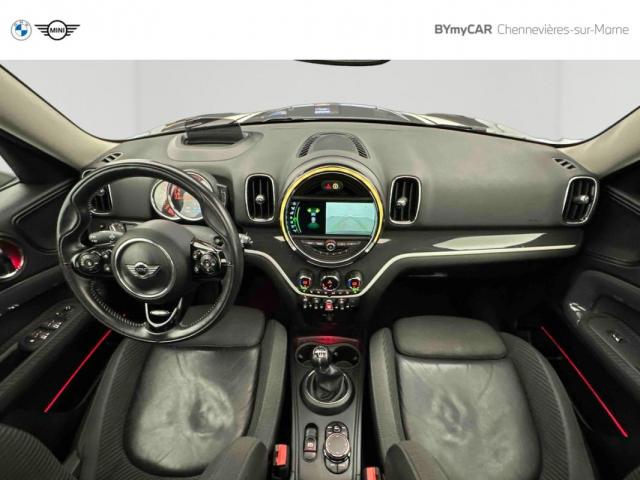 Mini Countryman image 3