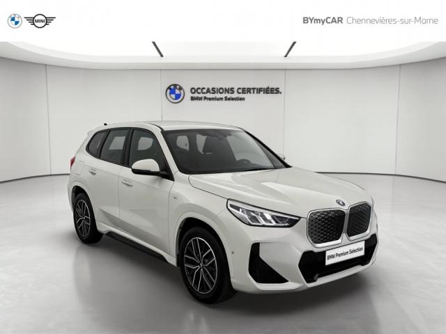 Bmw Ix1 image 3