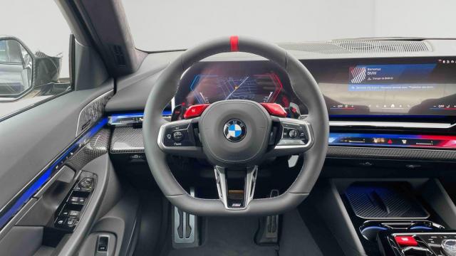 Bmw M5 image 2