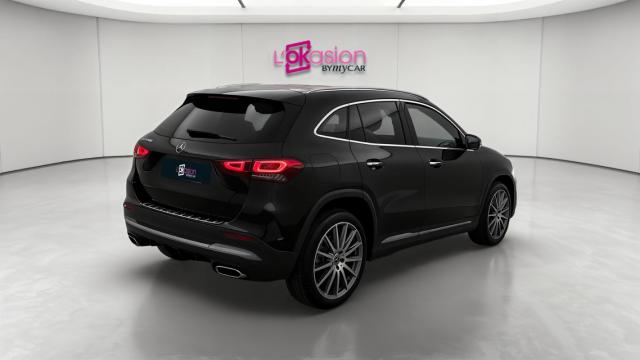 Mercedes Benz Gla image 1