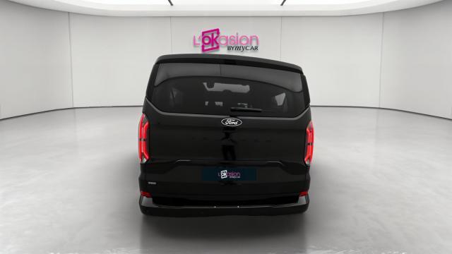 Ford Tourneo image 3